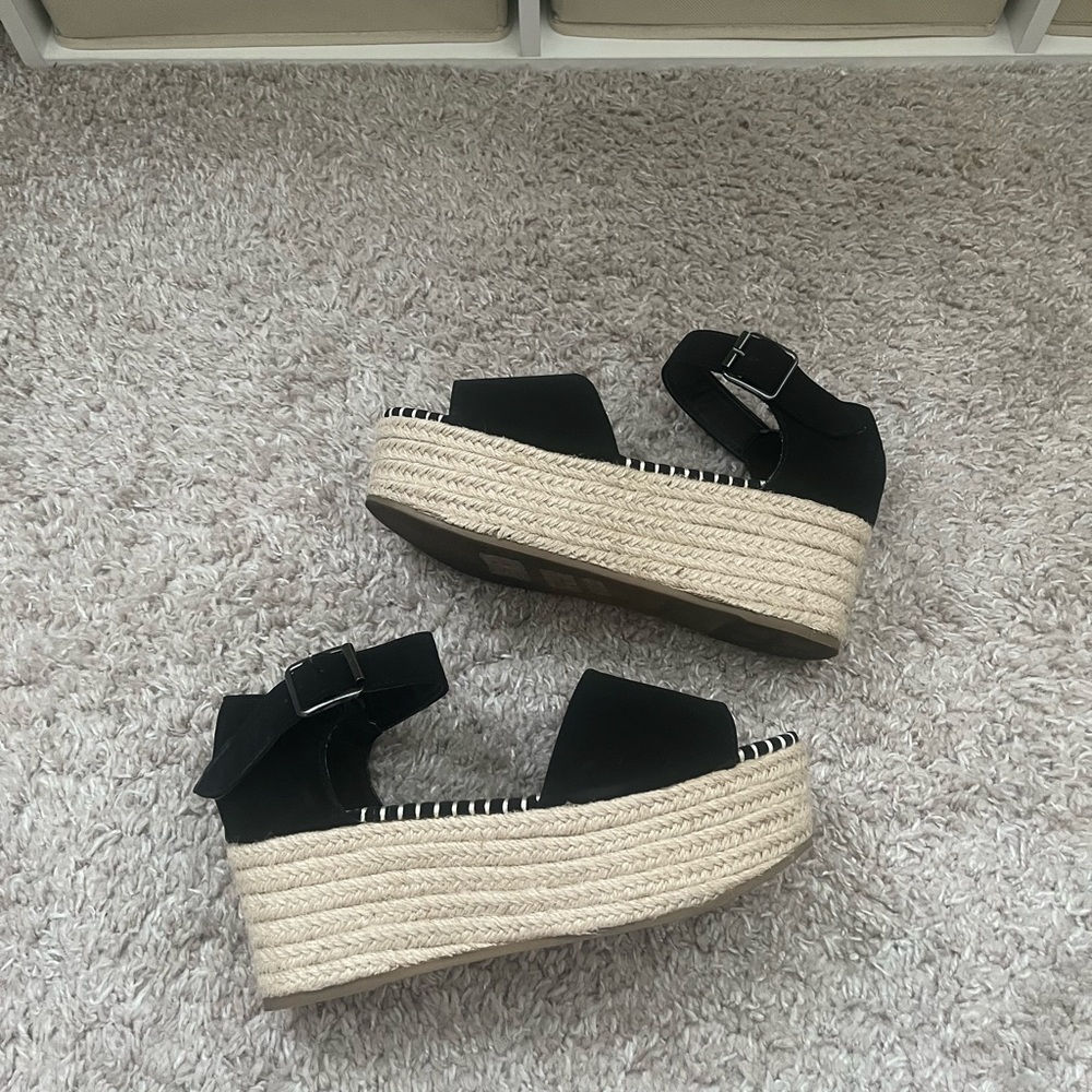 BAMBOO Black Espadrille Platform Sandals